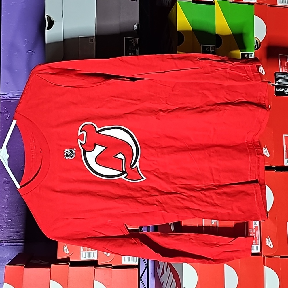 New jersey devils shirt